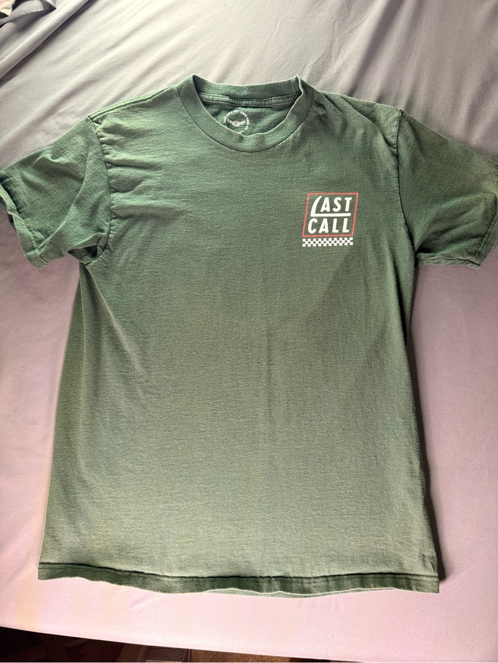 Men's Short Sleeve Graphic Tee in Olive Green